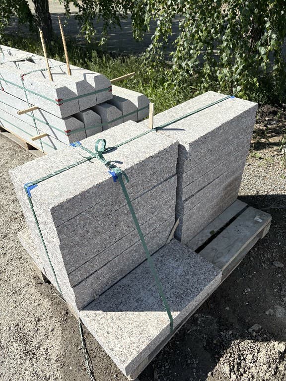 Упаковка и отгрузка: производство гранитных изделий ВСМ Камень, фото 3
